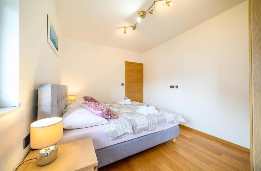 Ferienwohnung Ledunis Šibenik Exterior foto