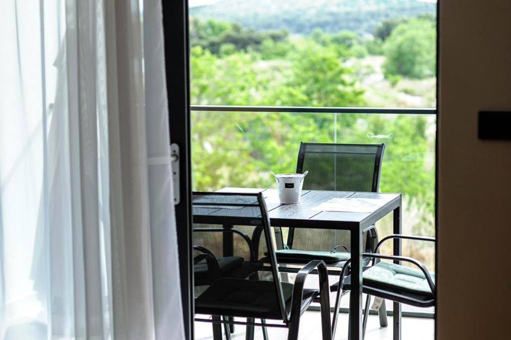 Ferienwohnung Ledunis Šibenik Zimmer foto